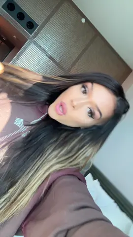 This song hypes me up every time 