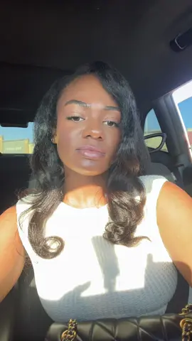 🙂‍↕️👜 #1deanza 