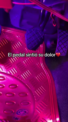 Un escape puede gritar lo que aveces guardamos en silencio ✨ #carros #conduccion #sentimientos #amorporlosautos 