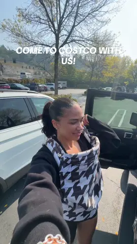Costco runnnnnn! I wish I could go to Costco more but it’s so crazy in there I feel like I can’t ever take my time and LOOK!! 😂 #75hard #costcohaul #costcomusthaves 