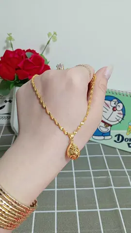 Dây chuyền titan mặt giọt nước đẹp như vàng thật @Út Mi🍀  #daychuyennu #trangsuc #xuhuongtiktok #thinhhanh #LearnOnTikTok 