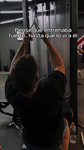 Entrena como animal… literal 🔥🔥 #fitnesscononda #gymrat #andaaentrenar 