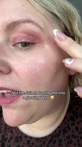The Grinch didn’t steal Christmas—he just made it glow ✨💚 These ColourPop x Grinch Super Shock Highlighters are insane. Creamy, buttery, and so sparkly it’ll make your heart grow three sizes! Tap the cart before it sells out! #ColourPop #HolidayMakeup #GlowySkin #TikTokShopBlackFriday #TikTokShopCreatorPicks 