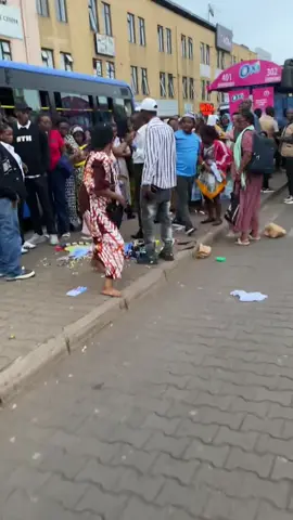 #coroneli🇧🇮🇨🇩 #ibyobita guca agasuzuguro papaaa#byanze nokuneza twajya 🥊🥊