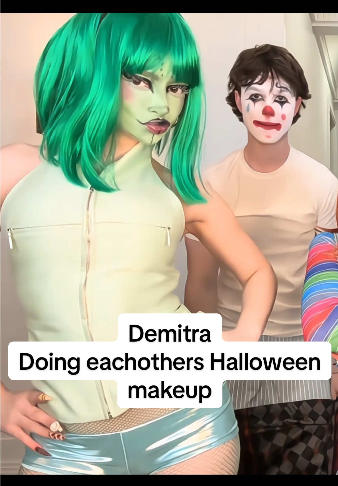 DEMITRA || Demitra Doing eachothers Halloween makeup scene pack || #kalogeras #goodquality #scenepack #popular #demitrakalogeras @demitrakalogeras 