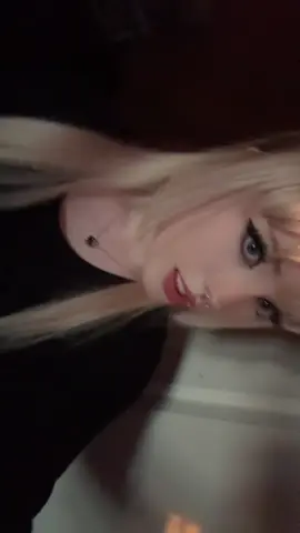 HAIRCUT YAY #glitchspit #haircut 