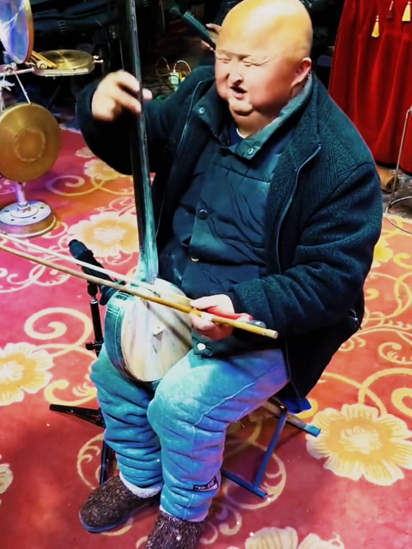 太绝了！阳阳的板胡真有味道 🔥 | Incredible Folk Banhu Performance!#Banhu #FolkMusic #FolkArt#阳阳 #板胡 #民间艺术 #高手在民间 #民间演奏