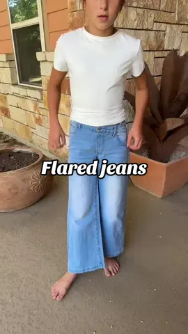 These jeans are super cute!!! #flaredjeans #preteenjeans #bluejeans #deminjeans #jeans 