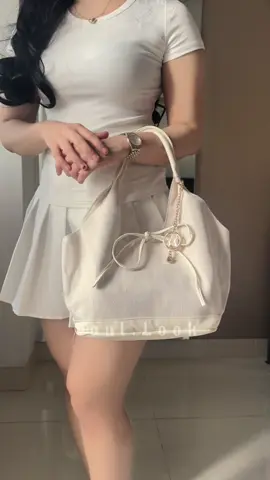 Lucu bgt tas nya bagannya juga bagus 😍 #shoulderbag  #taslucu #promoseruweekend 