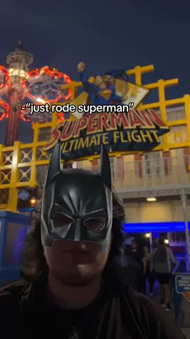 guys bats rates it a 10 btw #superman #batman #superbat #sixflags #sixflagsgreatamerica 