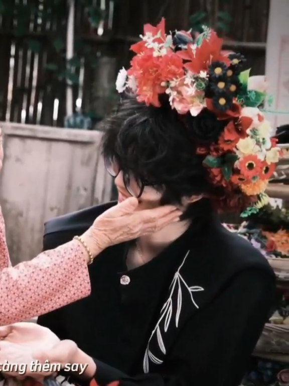 mẫu mới: Ăn Trông Nồi Ngồi Trông Hướng #CapCut #tieungocchau #hani632008 