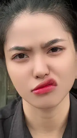 Trong lớp thanh niên, khu nhà giàu gọi em là “Mén”🦭