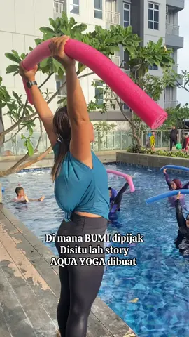 Aqua yoga dulu best #aquayogasurabaya #aquayogakrian #aquayogasidoarjo 