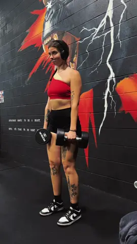 Legs were quaking during these RDLs