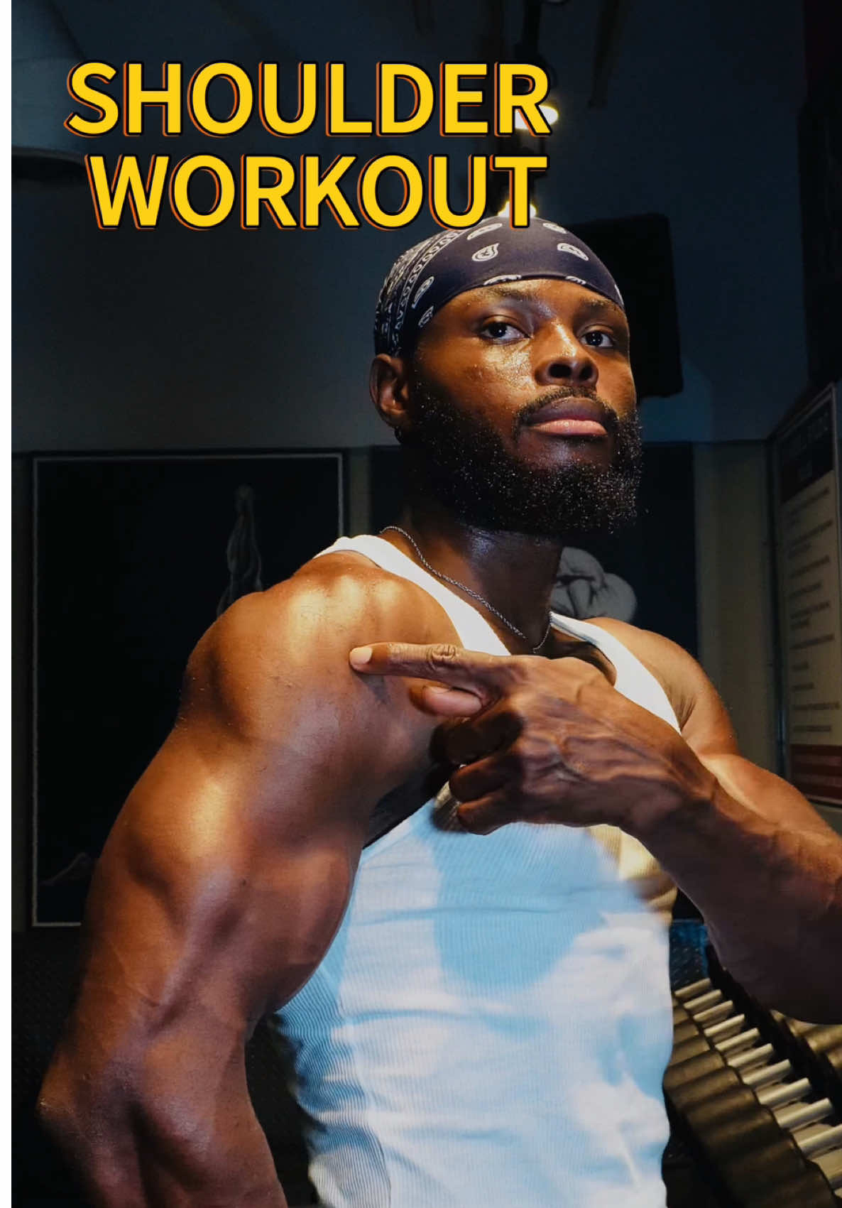 Do this simple exercises and your shoulder will explode  #bodybuilding #gym #fitnesscoach #gymrat #shoulder 