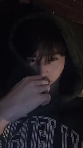 #CapCut pernah merasa kesepian ?#fyp #viralvideo #fyppppppppppppppppppppppp #newtrend 