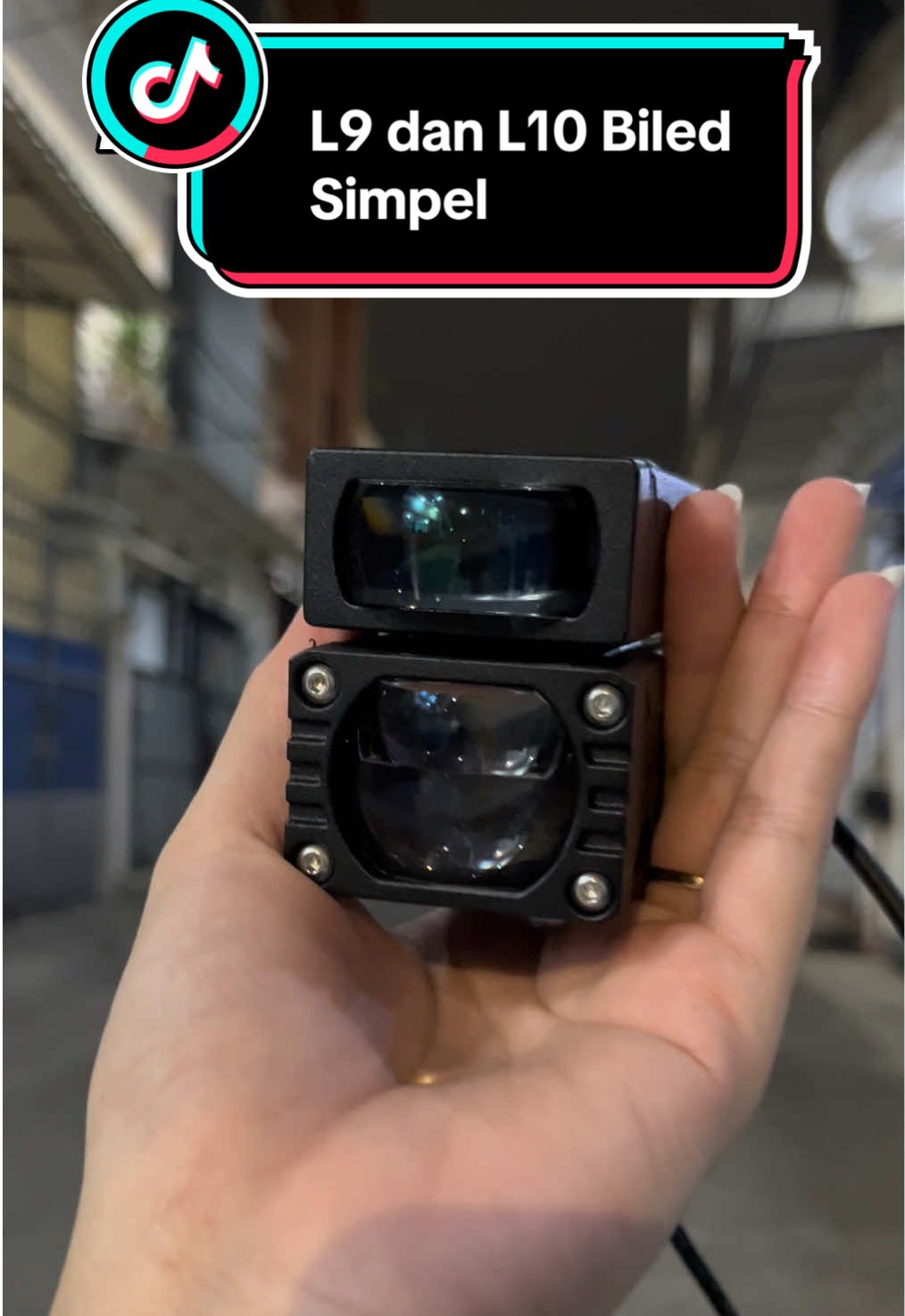 Membalas @daniirawan264 perbandingan cahaya IBRIGHT l9 dan L10 garansi 2th #biled #lamputembak #ibright #l9 #l10 