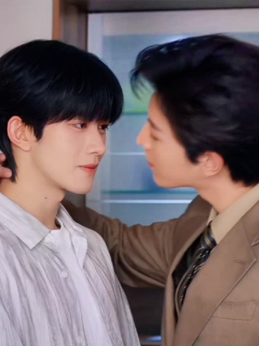 #abodesire #omegaverse #shenghuan #bl #eliothuang