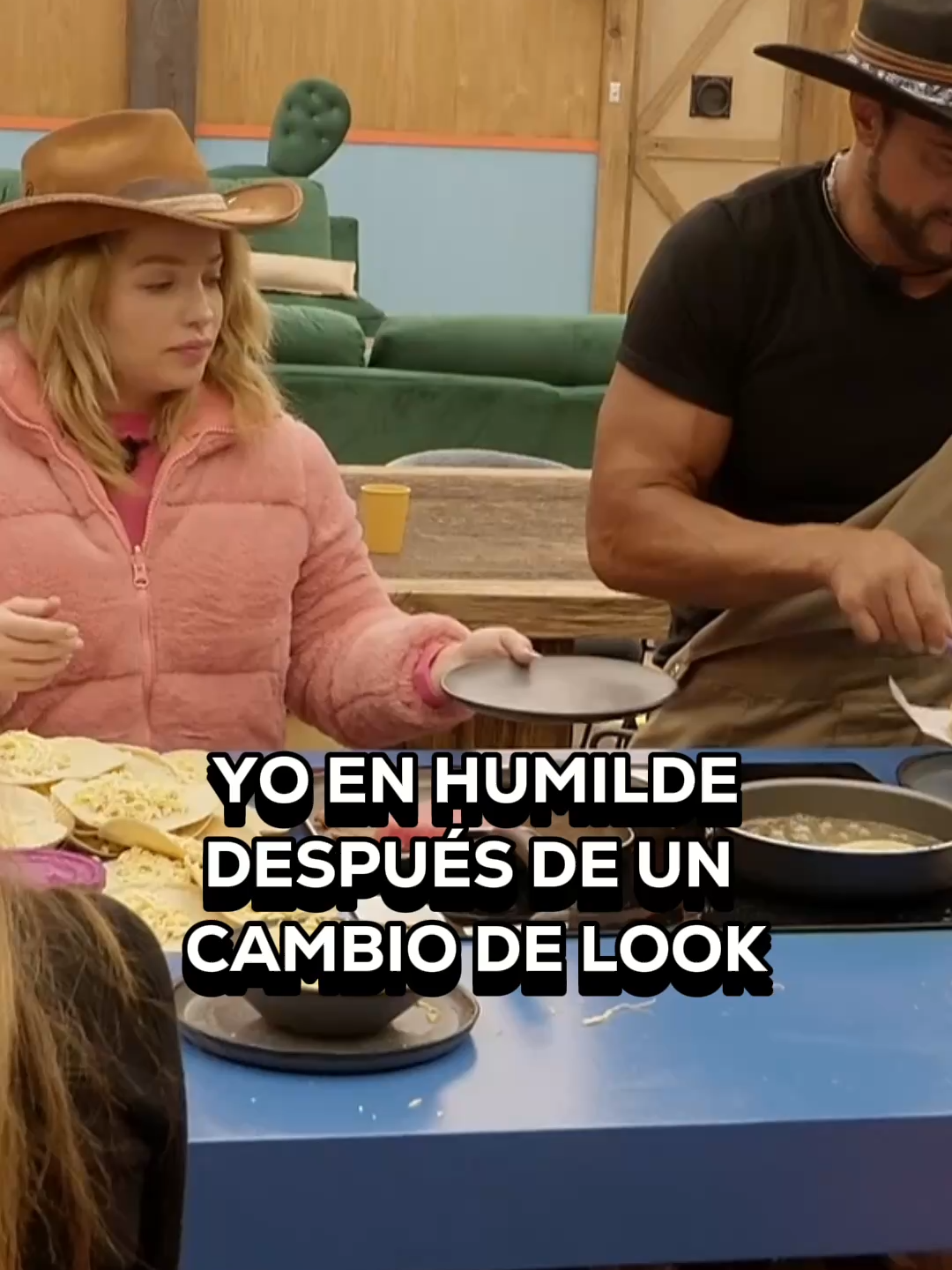 Nos dio pasarela, nos dio belleza, nos dio presencia, nos dio todo mi granjera #KimShantal. 😍✨ #LaGranjaVIP 🌾 Disfruta del 24/7 en #DisneyPlus con la experiencia completa.⁣ Durante dos semanas podrás vivirla también en mis redes:⁣ 🌐 lagranjavip.tv⁣ 📱 App TV Azteca En Vivo⁣ 💻 YouTube