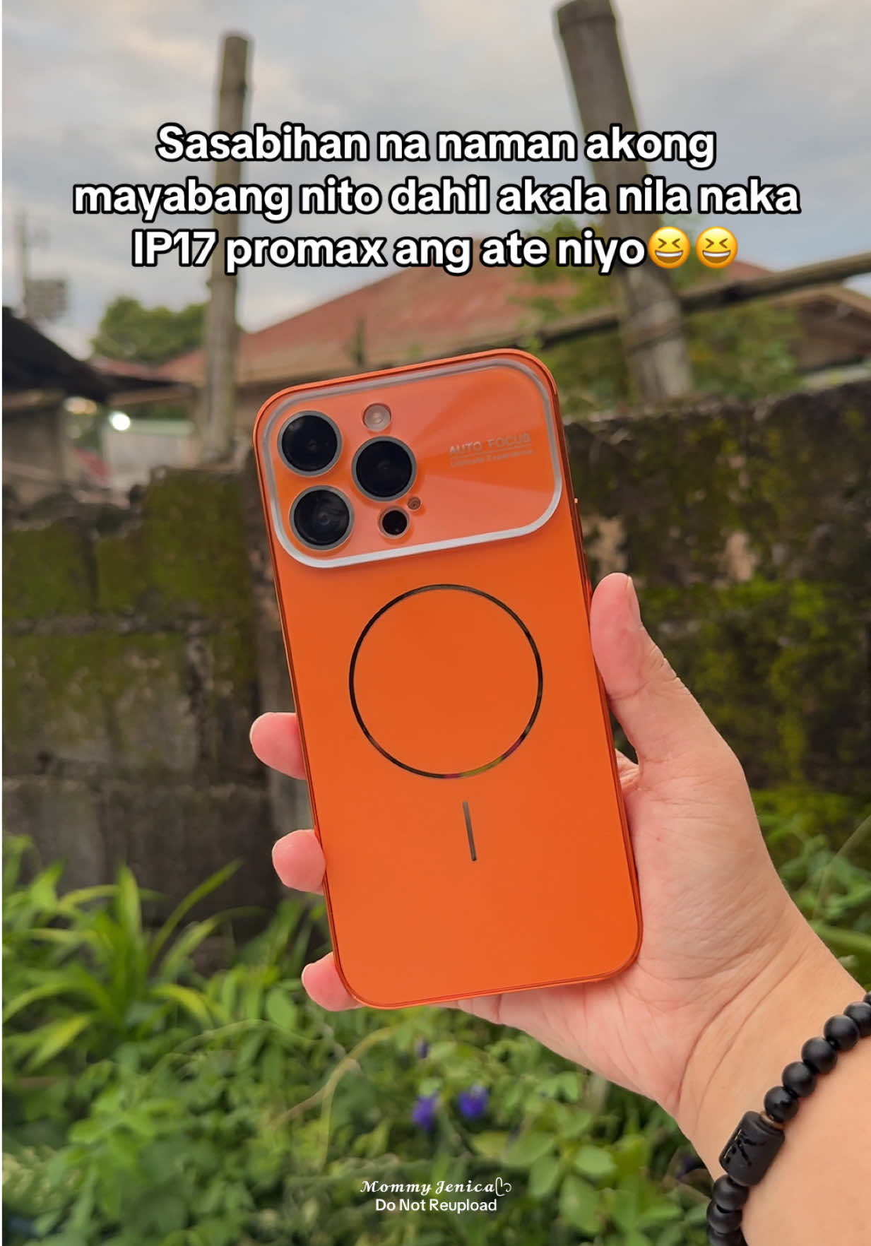 Yung social climber ka pero wala kng pera, daanin mo sa phone case yan😆😆 #iphone17promaxcase #iphonecase #phonecase #iphoneaccessories 