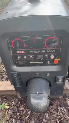 Available for sale*** Pipeliner 200D with 1979 Hours For sale, Machine runs great  We finance  Contact us for more informations 