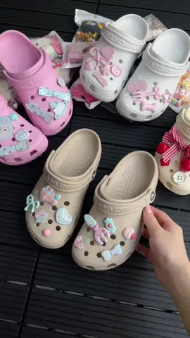 Mẫu nào cũng xinh 🥰#depnamnu #depnu #crocs #depcrocs #xuhuong 