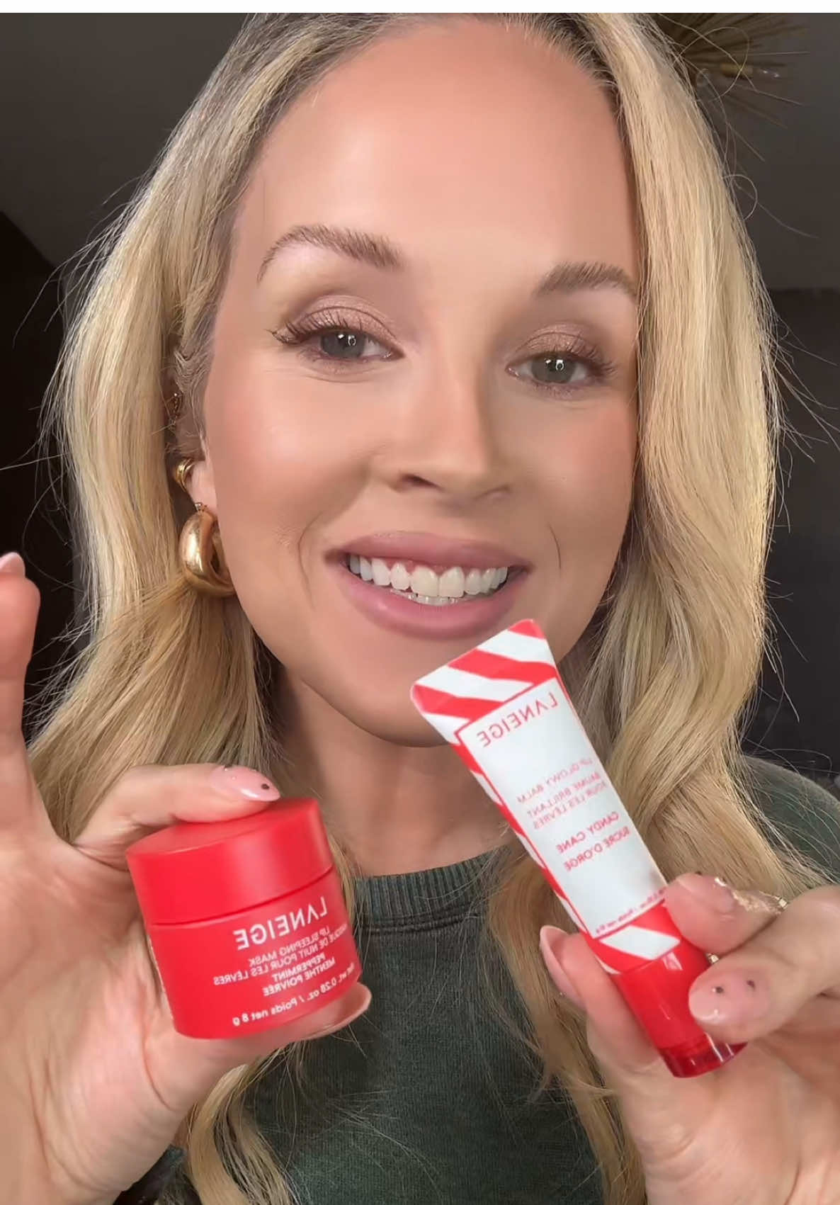This might be my favorite holiday drop yet 🎄🤍 The Laneige Minty Lip Duo comes with the Candy Cane Lip Balm and Peppermint Sleeping Mask — it’s sweet, hydrating, and gives the softest lips all season long 💋 @laneige_us #laneige #laneigelipmask #holidaygift #giftsforher #lipduo 
