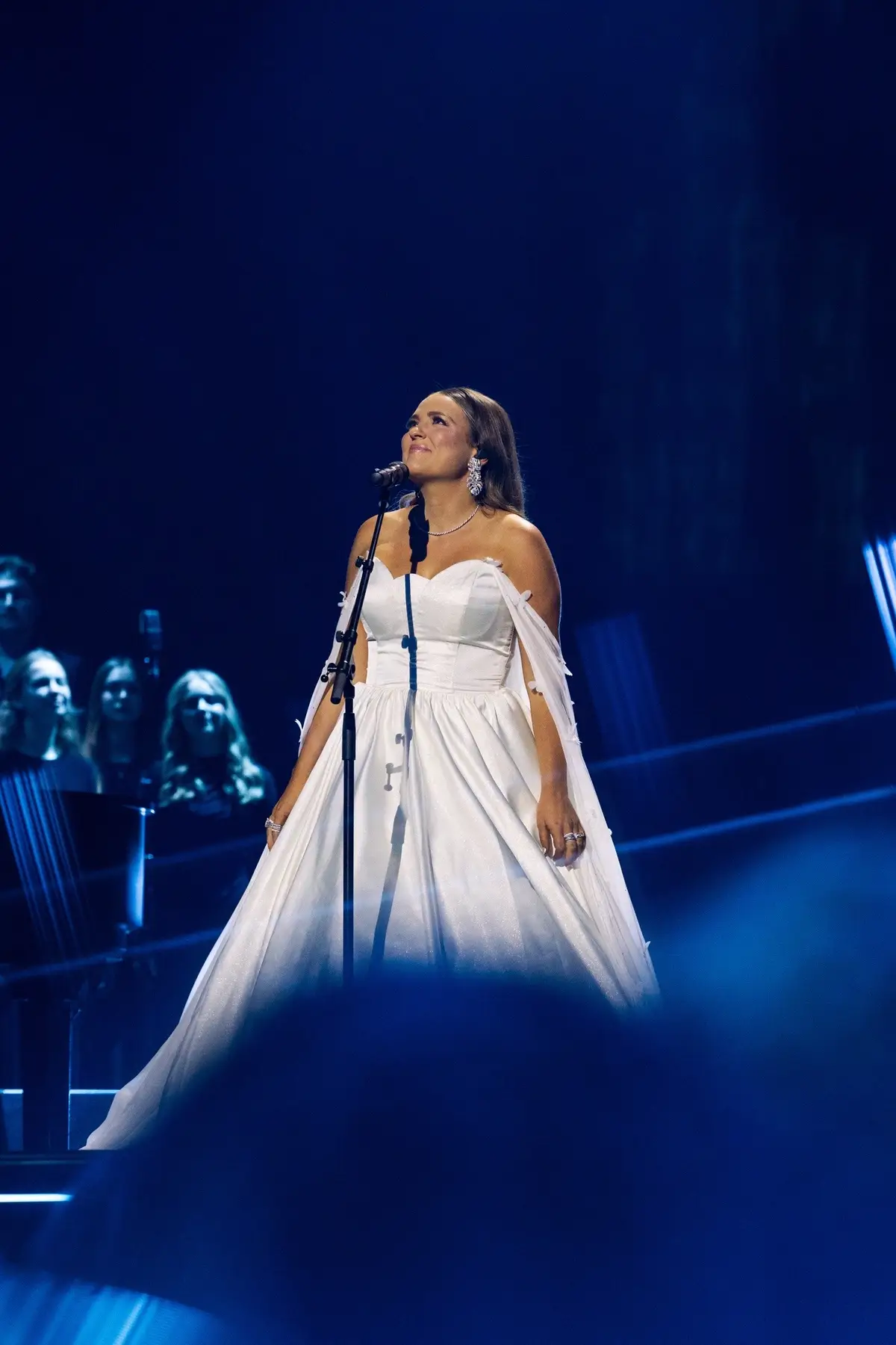 Leanna Crawford takes the Dove Awards stage for the very first time — what a moment! 🙌 Stream the Dove Awards NOW on YouTube!