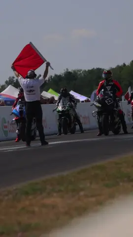 Race mode 🐎 #motorcycle #kawasaki #edit #bridgestone #racing 