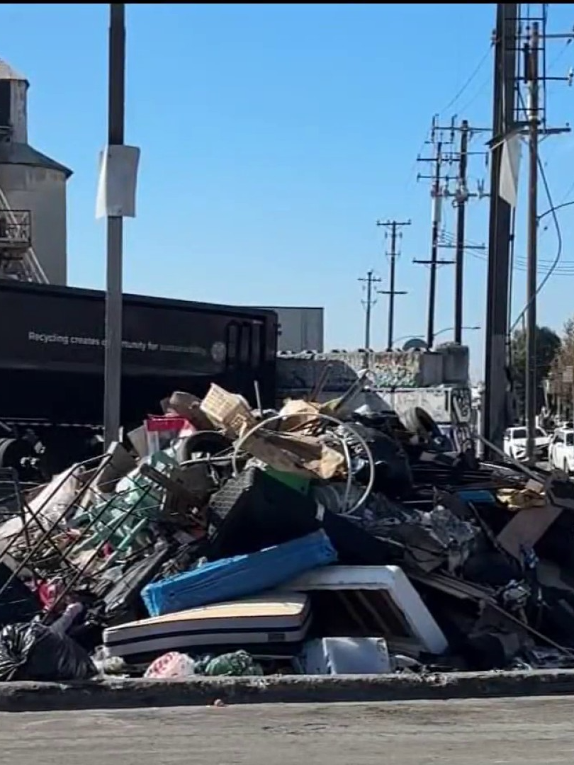 Oakland leaders say they are stepping up efforts to address illegal dumping, which has been one of the city's biggest issues. #bayarea #trash