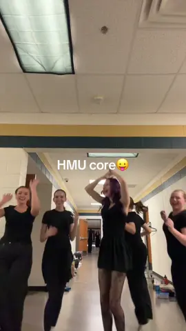 We’re always jolly @emma @Marci_Jo @slashy noob fan 😋 #rizz #theatre #girlswhohavefun #yipee 