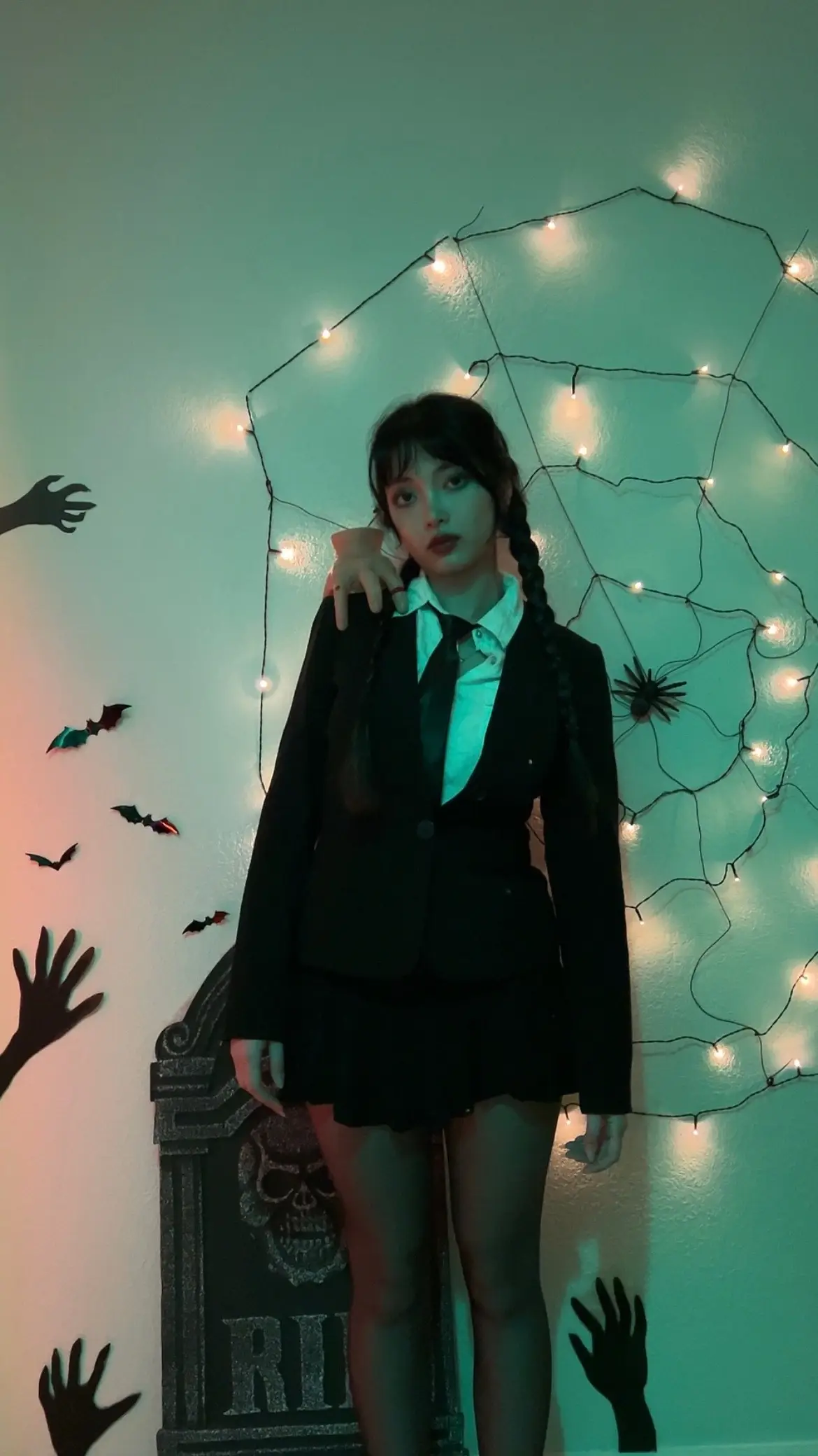 #halloweencostume #wednesdayaddams #halloweentok #halloweenmakeup #wednesdaynetflix 