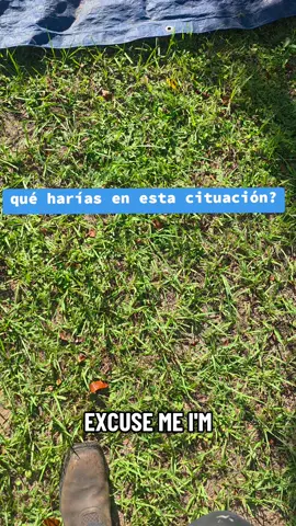 #Karen #trabajo  Todo empezó por 2 botellas de agua que estaban cerca del área de trabajo, rozando su propiedad, la Karen espués, metió excusas diciendo que no teníamos lentes para protegernos los ojos, los cuales no son requeridos obligatoriamente, en este trabajo. 