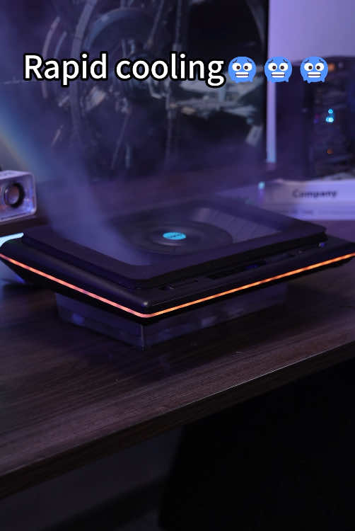 Rapid cooling 🥶🥶🥶🥶🤧 laptop no longer overheats #laptop #game #laptopcoolingpad #overheat #fyp 