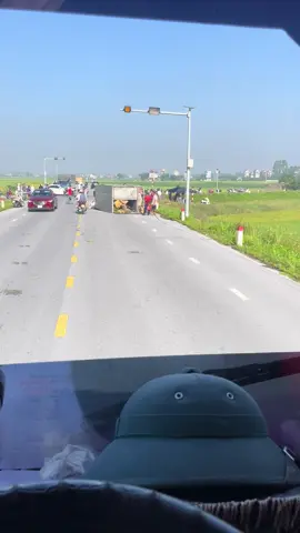 Không nhường đường nhưng lại không nhường tốc độ luôn#xuhuong 