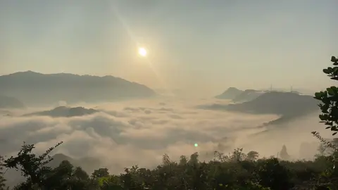 Nơi này có bán bình yên 🌿 Cái giá phải trả là sự tự do tự tại ! Đèo Cón Chill sáng ngày 18/10.