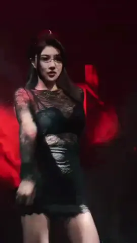 #TikTokAwardsVN #djremix #dancer #edm #music 