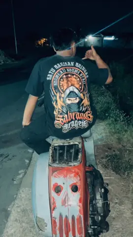 Urip ora ngurusi uripe wong lio🤙#sabrangnganjuk #sabrangsragen #sabrangpusat #pagarnusasragen #pagarnusakaranganyar 