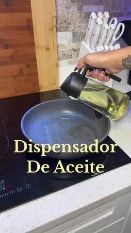 Dispensador de aceite 2 en 1 de cristal #dispensadordeaceite #oildispenser #tiktokshopcreatorpicks #tiktokshopblackfriday #tiktokshopfalldealsforyou 