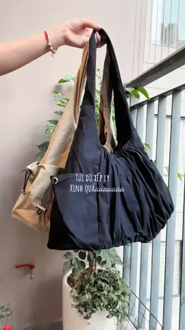 Đựng được siêu nhiều đồ luôn mấy bà :)))) #túi #tuidu #tuixach #xh 