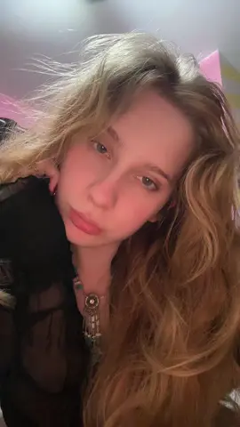 naked face