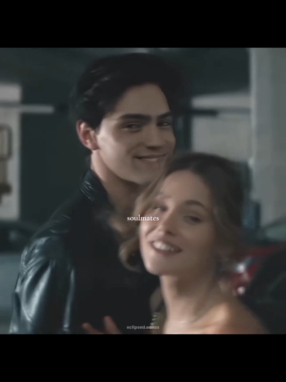 Soulmate 🤍🥹 #nickleister #noah #myfault #gabrielguevara #nicolewallace 