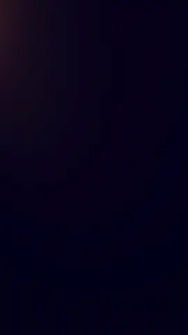 Awalnya, Isayama hanya ingin membuat sosok “prajurit elit” tanpa identitas jelas. Namun, editornya menyarankan untuk menciptakan karakter yang lebih menarik, berkarisma, dan mudah diingat. Dari situlah Levi lahir — sebagai hasil improvisasi! Desainnya terinspirasi dari Rorschach di Watchmen dan seorang model Jepang bernama Takuma Usa. Isayama ingin menampilkan sosok yang dingin, pendiam, tapi punya sisi manusiawi tersembunyi. Uniknya, meskipun Levi bukan tokoh utama, ia justru menjadi ikon seri ini. Survei popularitas menunjukkan Levi selalu berada di peringkat pertama karakter paling disukai, bahkan mengalahkan Eren Yeager dan Mikasa. Kepribadiannya yang tegas, kemampuan bertarung luar biasa, dan masa lalu yang tragis membuat Levi dianggap sebagai simbol kekuatan dan keteguhan hati dalam dunia anime. #jjedukasi #edukasi #anime #levi #atackontitan 