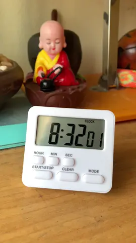 Đồng hồ báo thức, đồng hồ đếm ngược, thiết kế nhỏ gọn, hỗ trợ hẹn giờ cho các công việc cần tính toán thời gian. #donghodemnguoc #donghobaothuc #donghodeban #donghobaothucdeban 