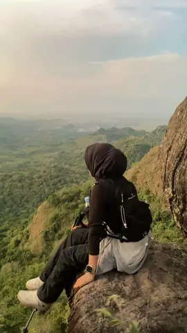 Yang sakit hati yang di siksa kaki #gunung #pemandanganalam #bulumallocci #sidrap 