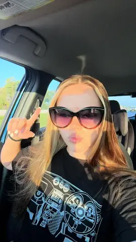 If you told me 2yrs ago I would have TWO babies and TWO BDS.. i would’ve laughed in your face. Today though if you ask me I would NEVER be able to tell you who that girl 2yrs ago was. I LOVE THIS LIFE❤️