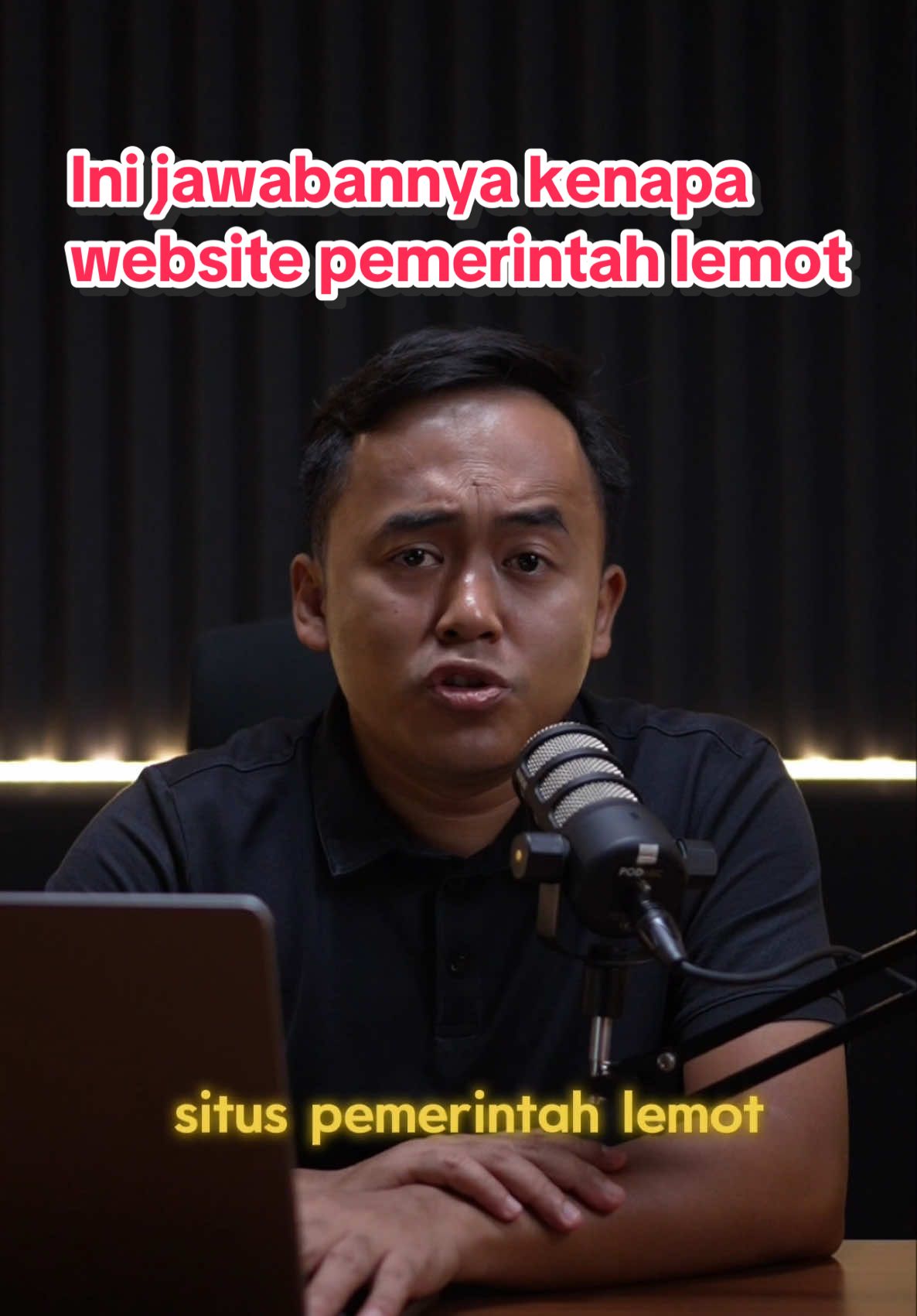 Satu gambar 7 MB. Fotografer tah kalian? Skill Issue. Miris padahal Kementrian Tenaga Kerja, harusnya diisi tenaga kerja berkualitas. Bukan tenaga dalam macem gini #kemnaker #website #programmer #coding #teknologi 