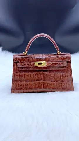 Shipping time. * We can customize with any leathers , colors, size, as you like . * its suitable for various occasions and all seasons. * Welcome to message me  #handmadebags # bag #luxurybags #designerbags #handcrafted #handmadepurse #leatherbag #handcrafted #customized #leatherpurse #gift #bagdesign #custommade #bagmaking #fashion #fyp #30year_craftbag #UAE #Saudiarbia