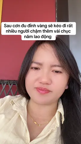Cách để có thể thay đổi cuộc đời, thay đổi vận mệnh là sự thay đổi tầng kết nối, trình độ nhận thức và tam quan sống. Một thế giới đang diễn biễn khủng hoảng, thất nghiệp và đầy nợ thì phải quay trở lại tạo giá trị thực từ lương thực, thực phẩm và giá trị sản phẩm.#dautubatdongsan #chungcu #quanlytaichinhthongminh #vang #chungkhoanvietnam 