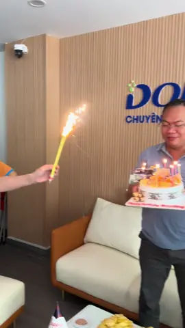Sinh nhật sớm #birthday #maxbuy